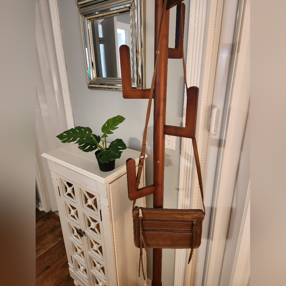 Gorgeous Tan Hobo Crossbody Bag / Purse